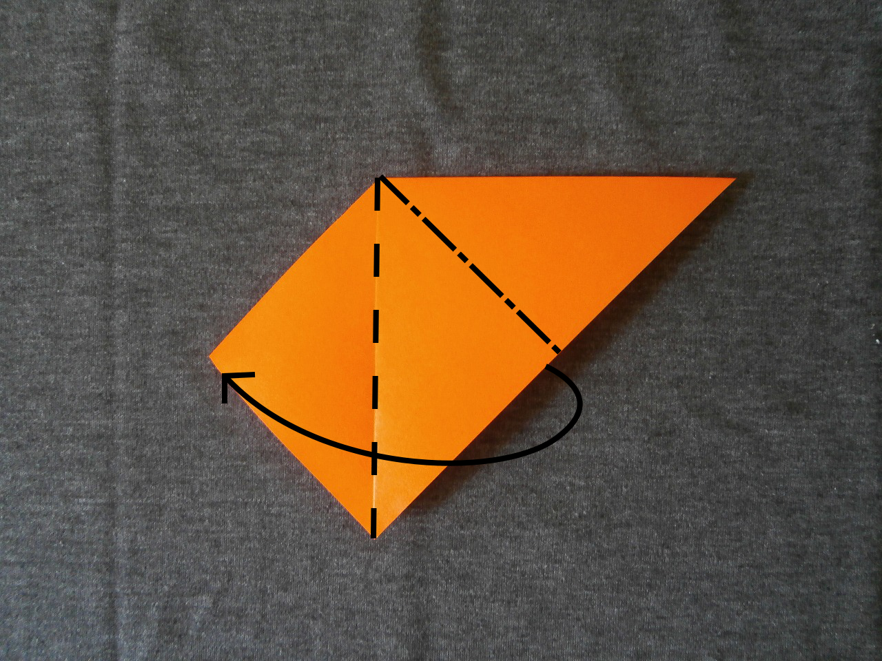 KATAKOTO ORIGAMI Step7 "Squash fold" and "Petal fold"