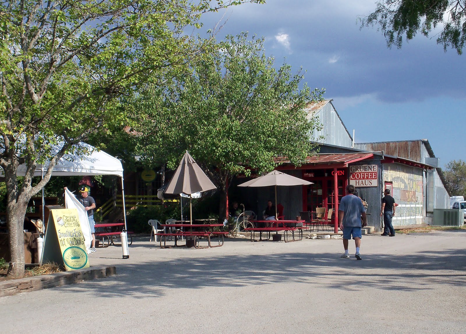 Traveling with the Longdogs Gruene, TX Market Day