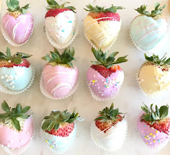 Spring Chocolate Dipped Strawberries