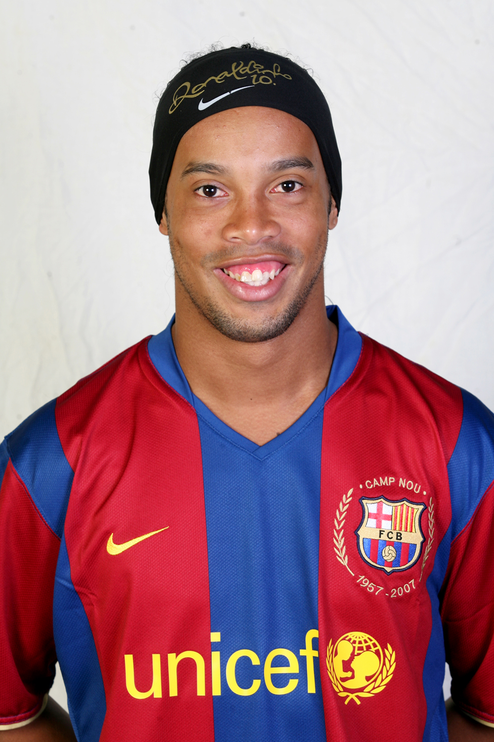 Ronaldinho+Profile+pic