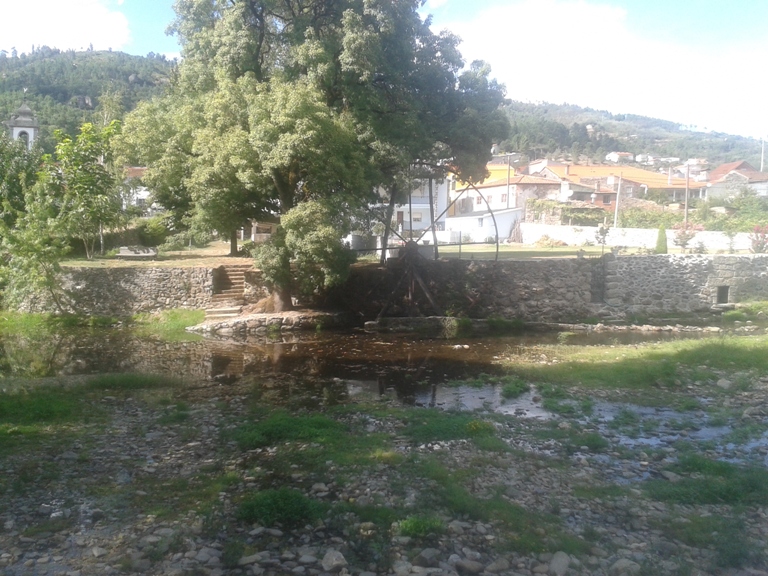 Rio Alva em Sandomil Rio Alva em Sandomil