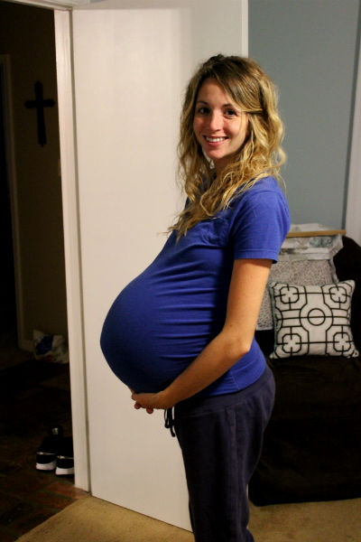 Pregnant Bellies With Twins