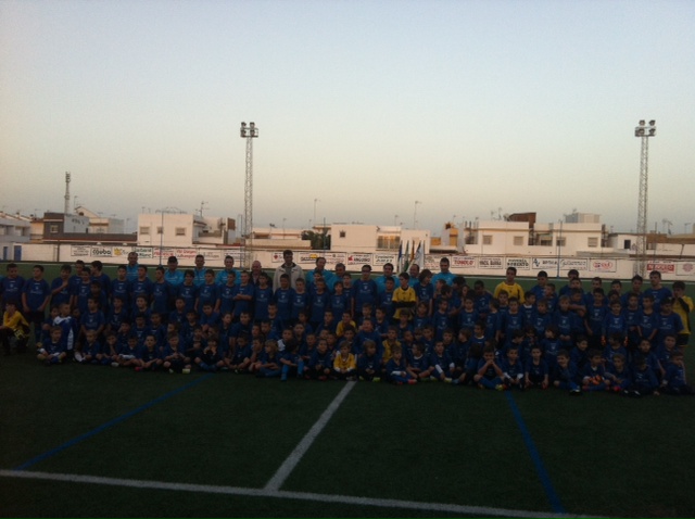 ESCUELA MUNICIPAL FUTBOL CHIPIONA           "PACO MATES"