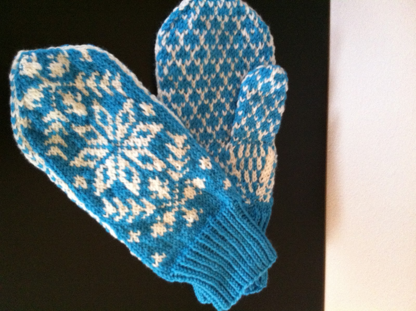 Bilde av vott på en gavepose