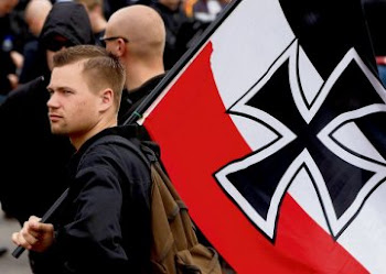TAL COMO VAN LAS COSAS: El 13% de los alemanes verían con agrado la llegada de un ‘Führer’