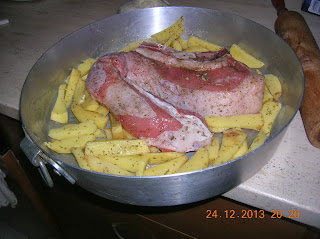 costoletta di vitella con patate al forno - petto di pollo in maionese di soia e panatura croccanteura