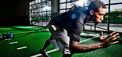Treinamento de Força e Condicionamento Físico para Jogadoras de Futebol  Americano – PlayAction