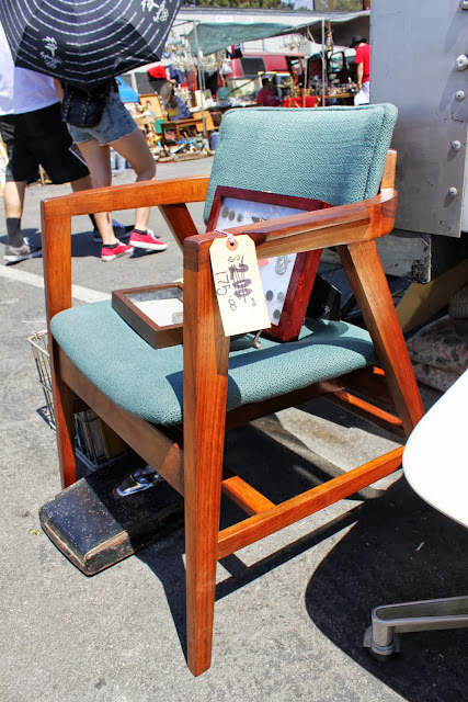 Pasadena Rose Bowl Flea Market - Mid-Century Modern, Vintage and Retro