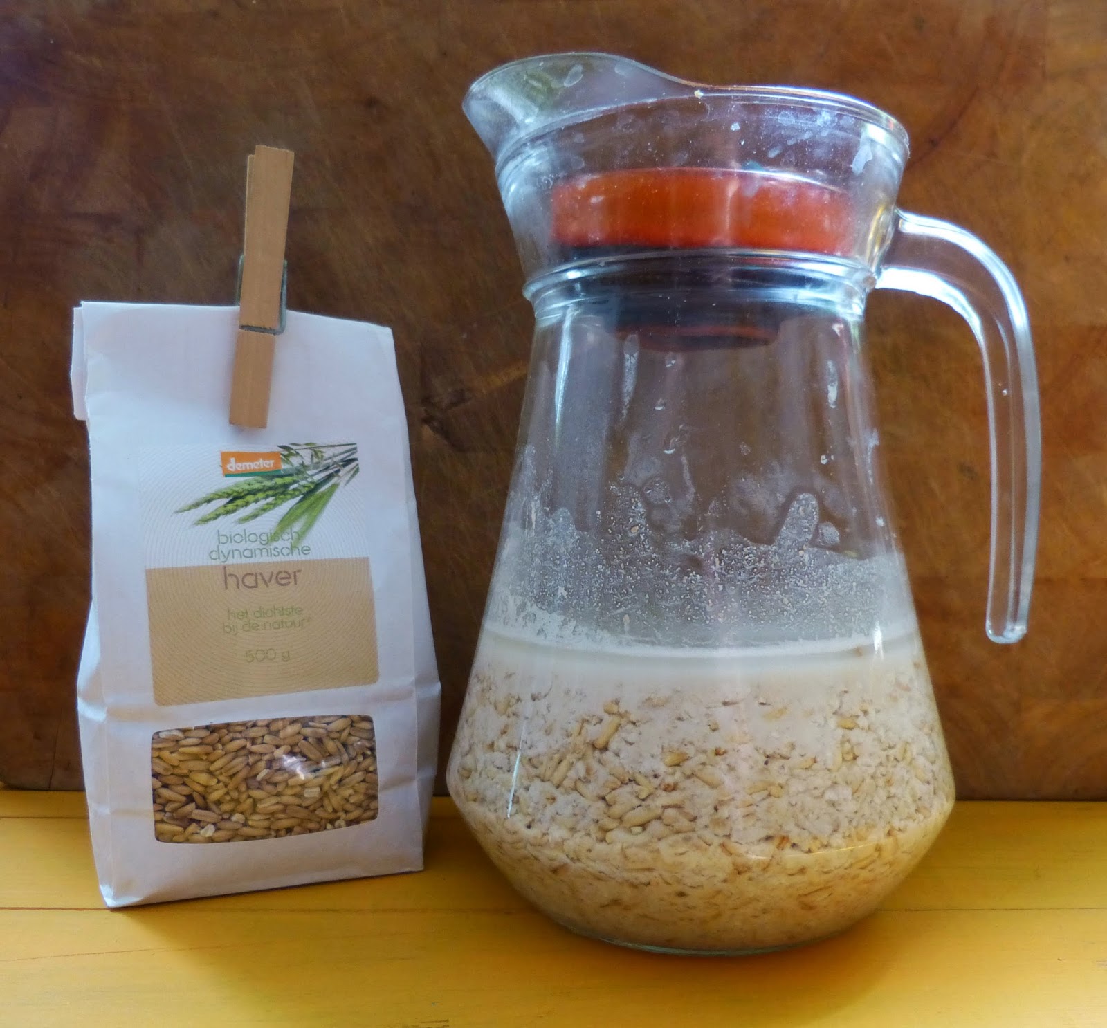 Design4awareness Lifestyle Raw Vegan Oatmeal Yoghurt or 'Oatghurt