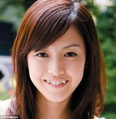 Gigi Taring ( Yaeba ) Menjadi Trend Di Jepang ! [ www.BlogApaAja.com ]