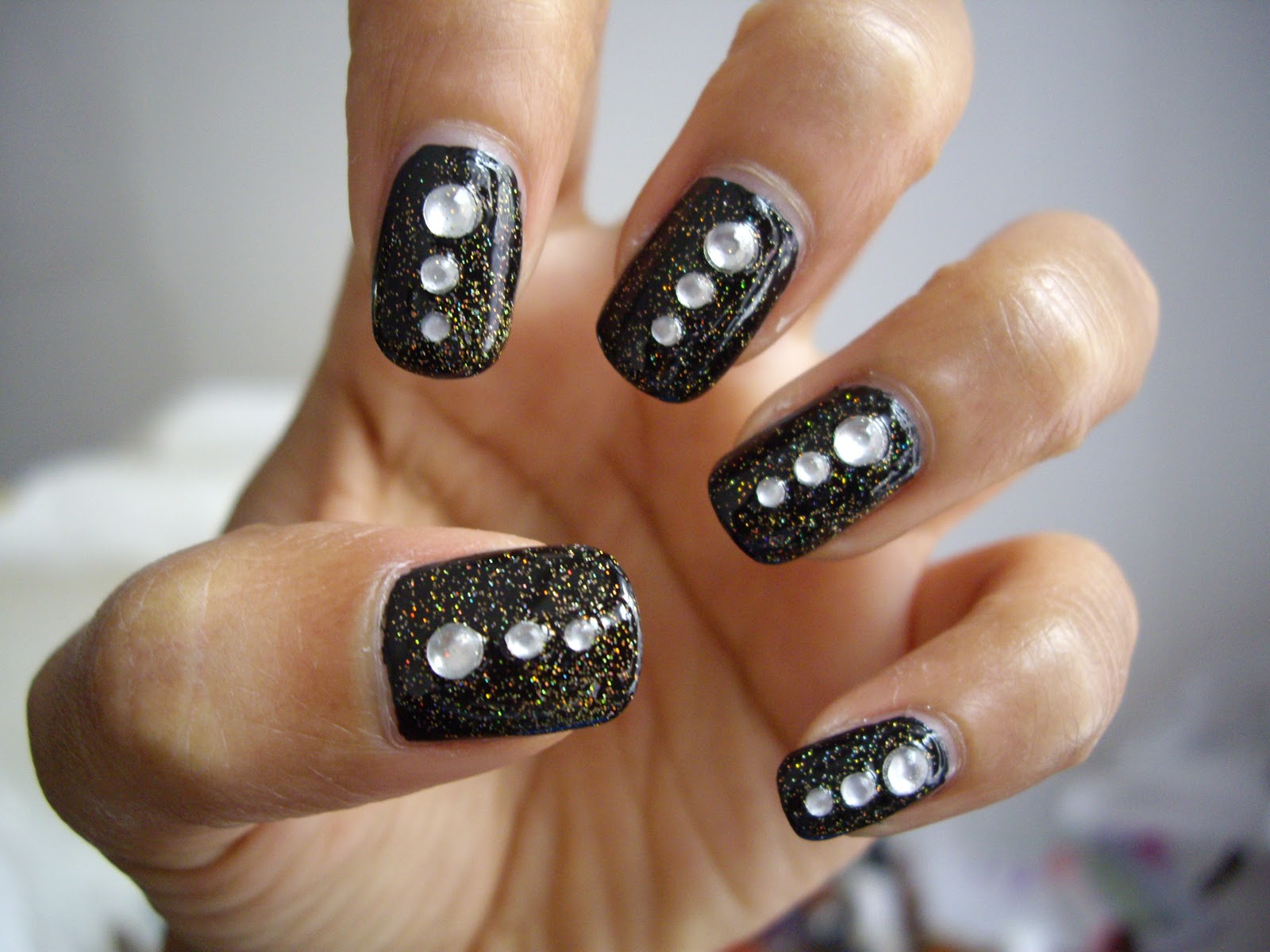 4. Easy Strass Nail Art - wide 4