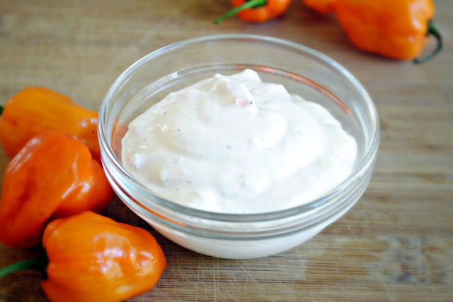 Garlic Habanero Sour Cream l SimplyScratch.com