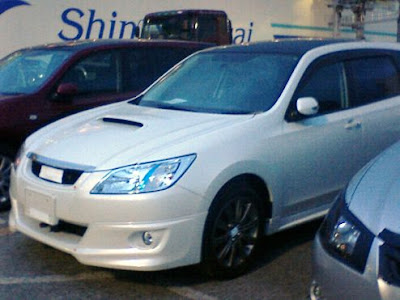 white Subaru Exiga wallpaper
