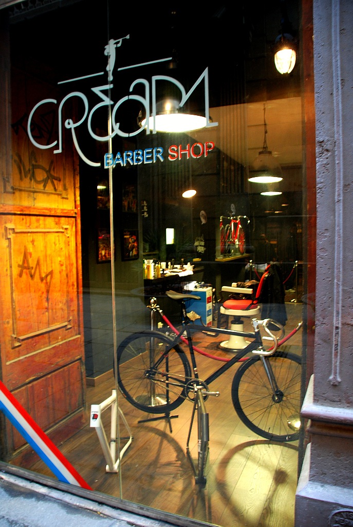 Cream Barber Shop