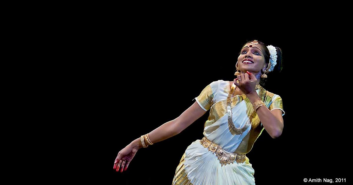 മോഹിനിയാട്ടം Mohiniyattam Mohiniyattom Mohini Attam