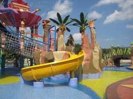 8 Waterpark di Jakarta dan Sekitarnya 8 Waterpark di Jakarta dan Sekitarnya