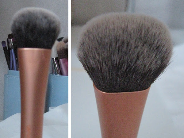Real Techniques Expert Face Brush Review