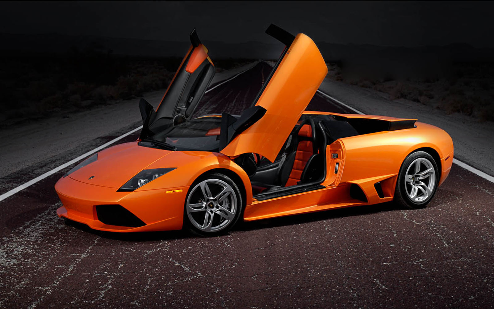 Desktop Wallpapers: Lamborgini Cars Desktop Wallpapers