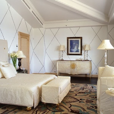 Shades Of White In The Interior Design Of Your Bedroom , Home Interior Design Ideas , http://homeinteriordesignideas1.blogspot.com/