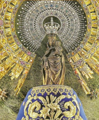 VIVA  LA VIRGEN DEL PILAR.  PATRONA DE ESPAÑA Y DE LA HISPANIDAD.