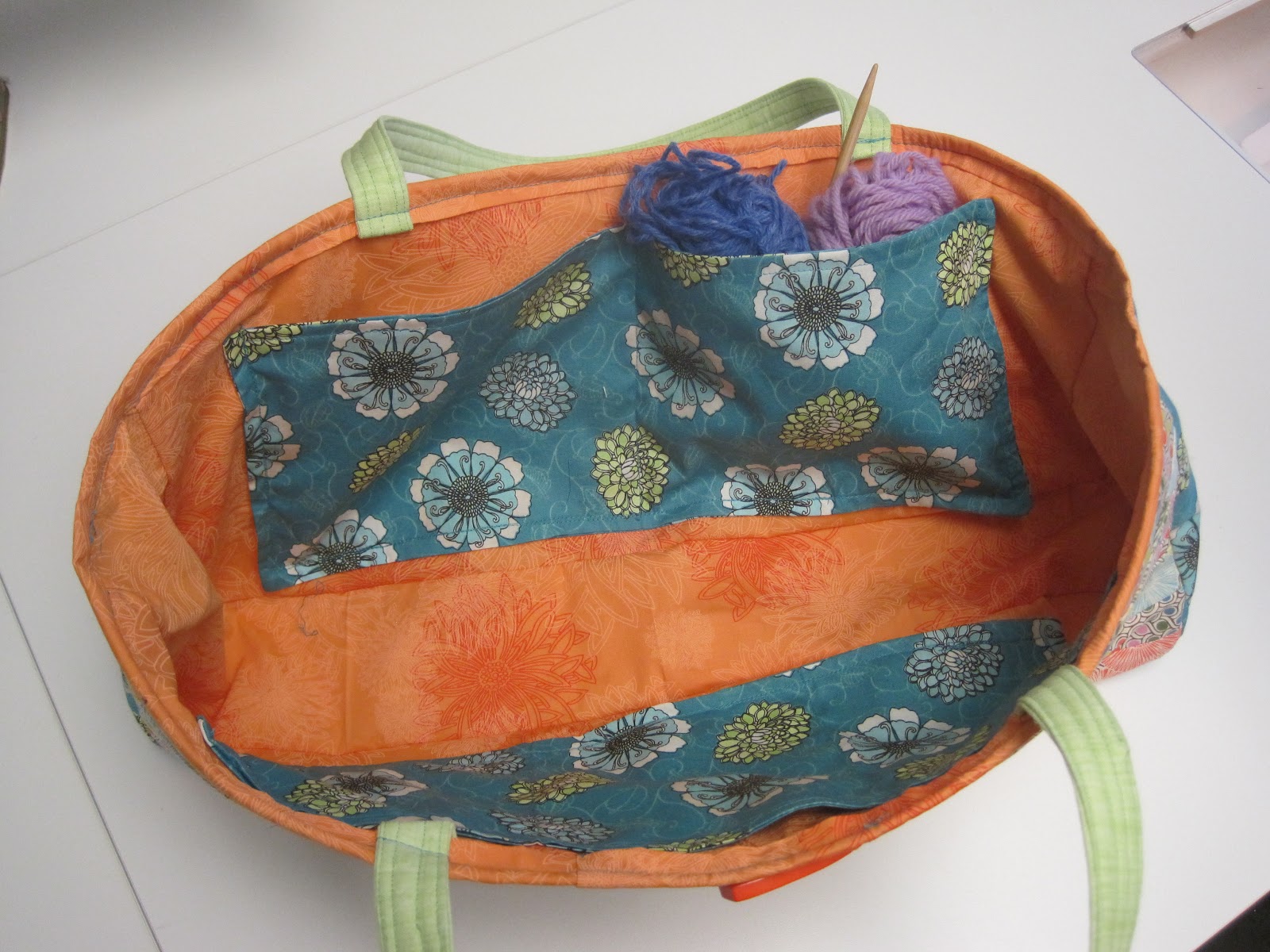 Wayne's Quilts Em's Knitting Bag