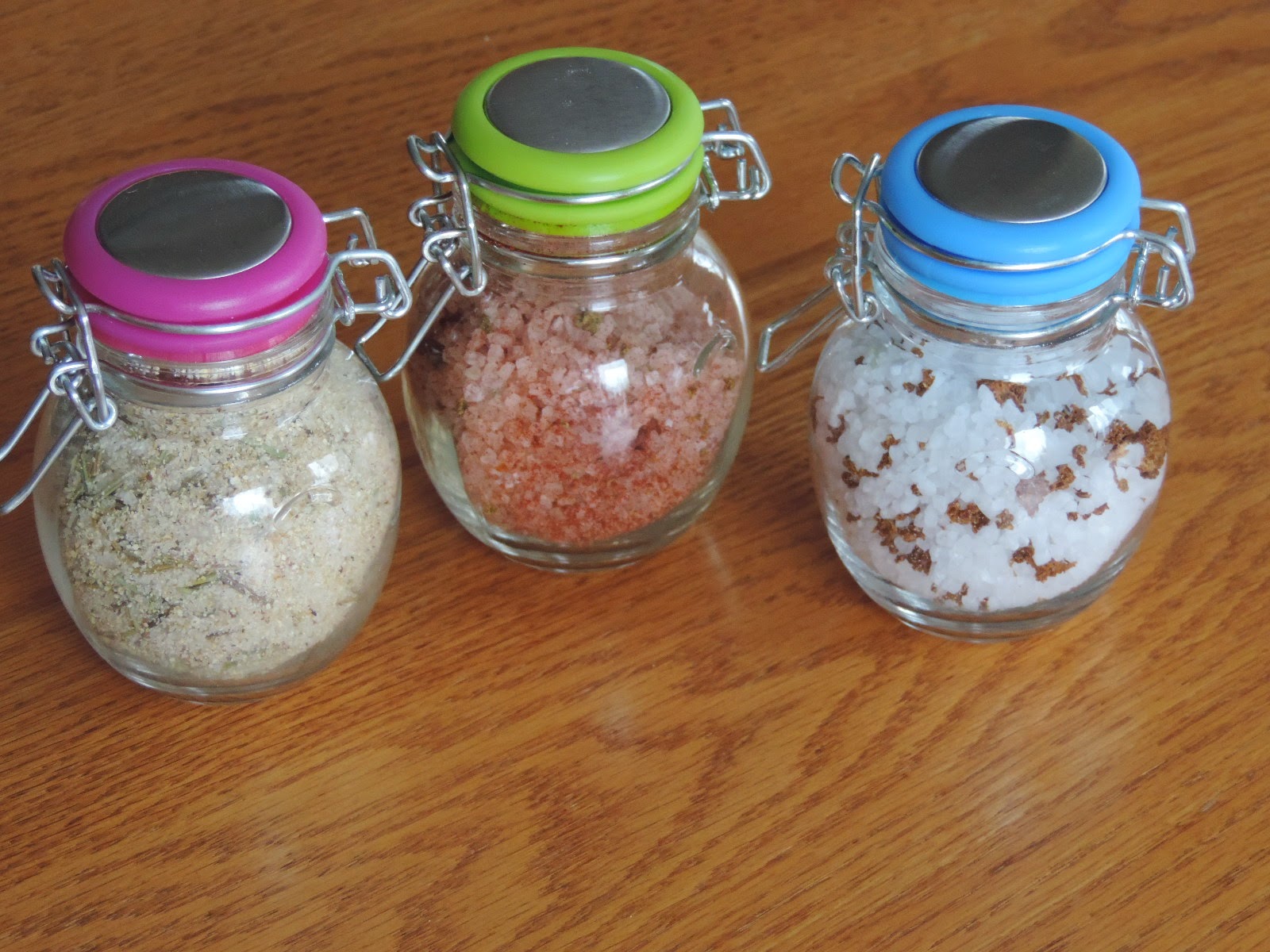 Maman Mélanie cuisine Sel aromatisé sel lime épicé / sel au romarin