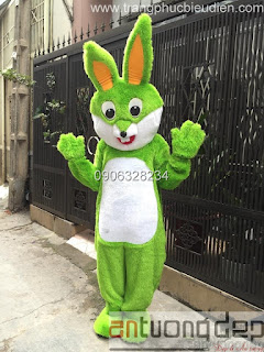 cho thuê mascot thỏ ngọc