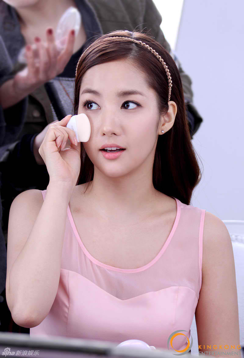 Park Min Young 박민영: A'pieu cosmetic 2013