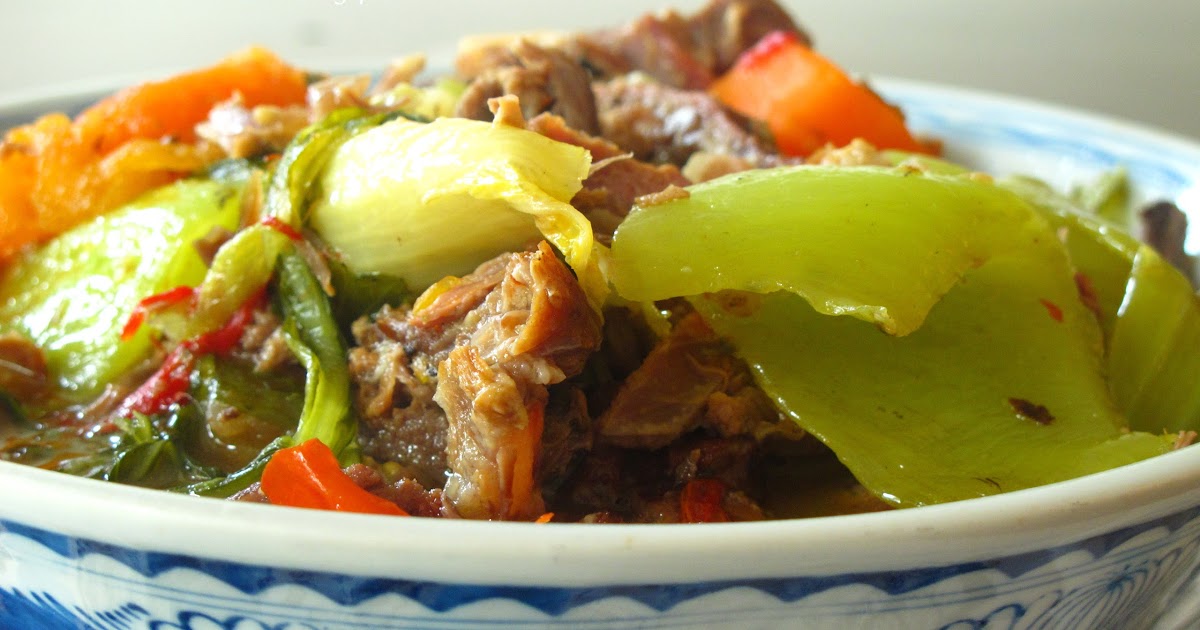 Nasi Lemak Lover Asam Chai Ber ( Braised Sour Roast meat with Chinese