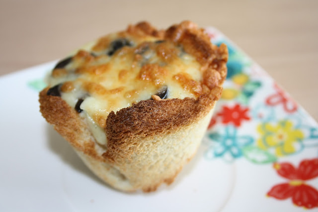 Cestitas De Pan De Molde Con Puré De Patata Y Bacalao (cecofry Y Cecomix))