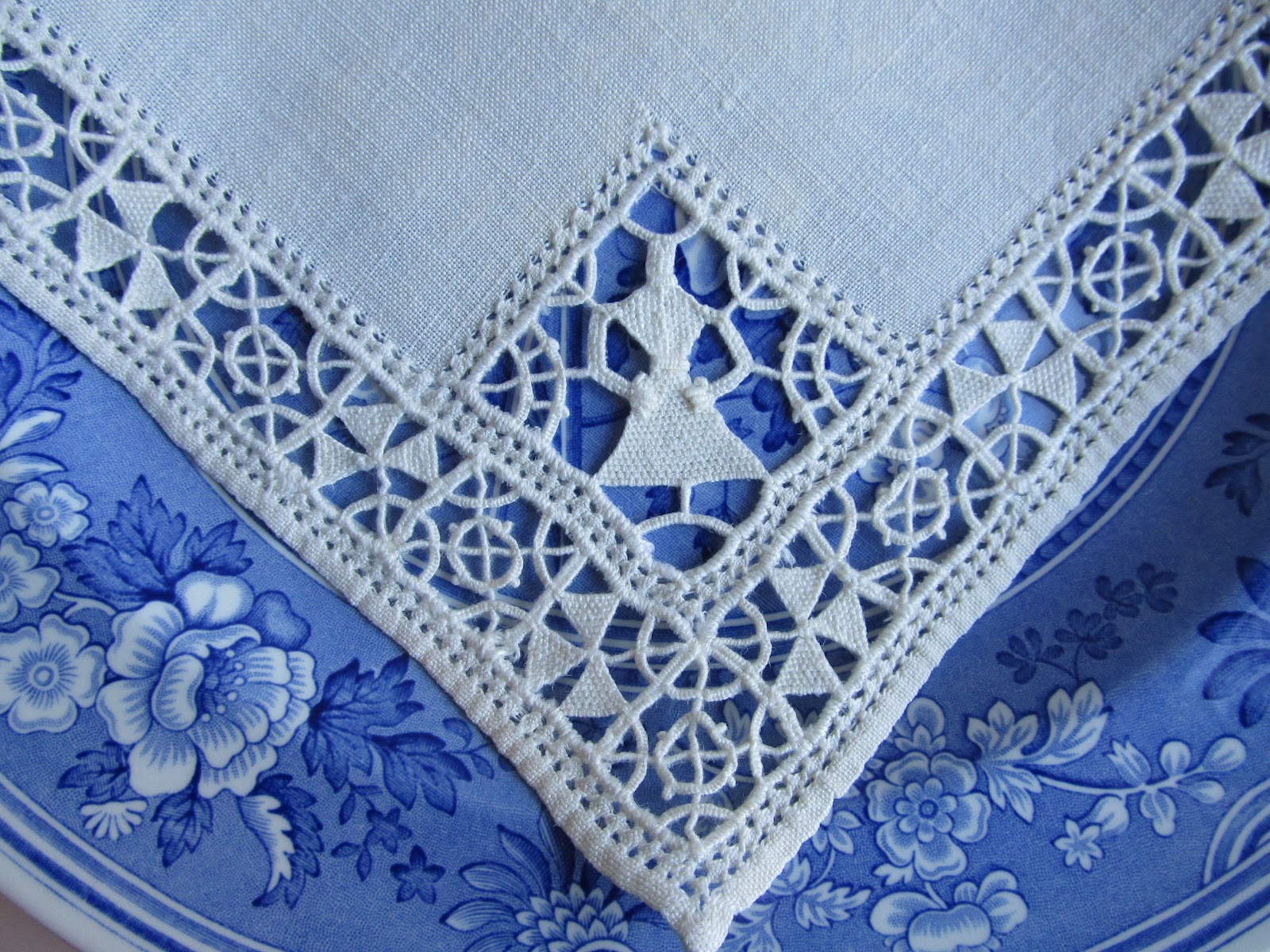 Baroque Embellishments Antique Hem How To Turn Corners