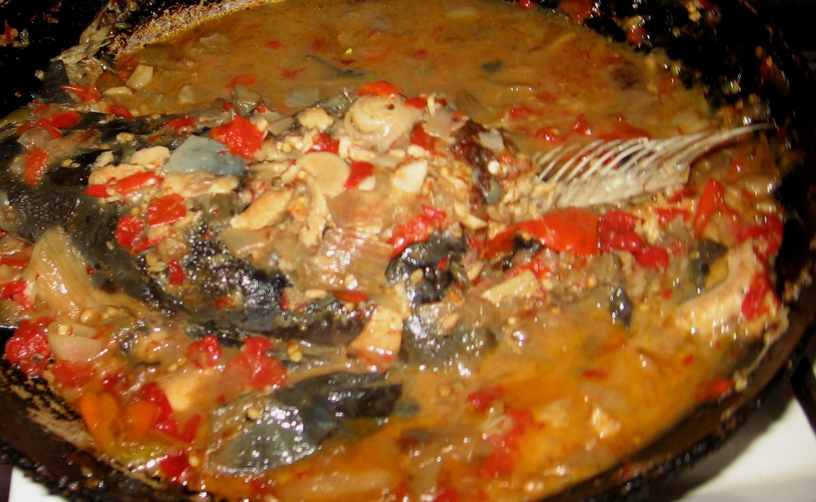 Fresh Fish Gravy With Fruity Rice