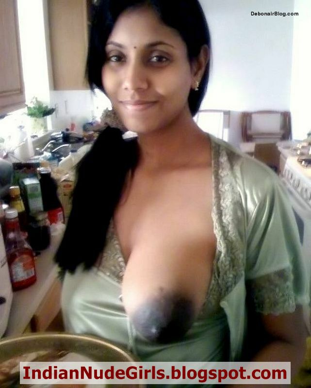 desi aunties showing big juicy boobs3 | Indian nude girls