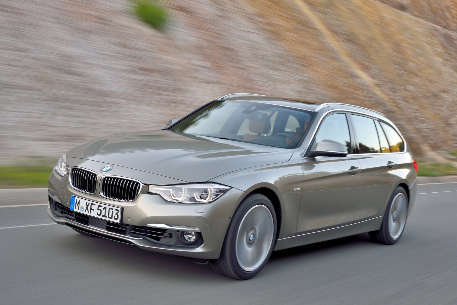 2016-BMW-3-Series-LCI74.jpg