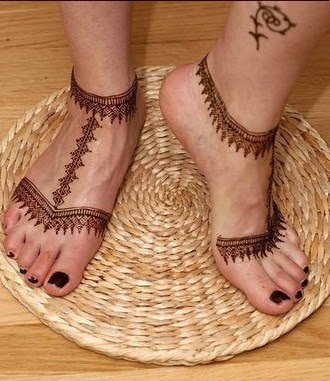 Best Mehndi Designs Collection for Feet Girls Feet Mehndi Styles