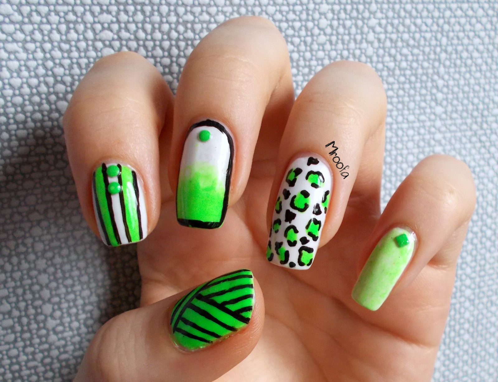 neon green nail design
