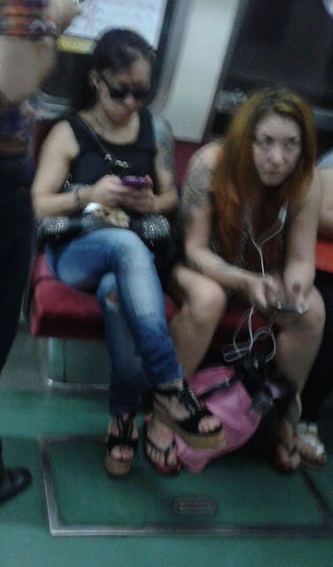 Una integrante de Bandana con una muy mala imagen en el subte - Imagen 2