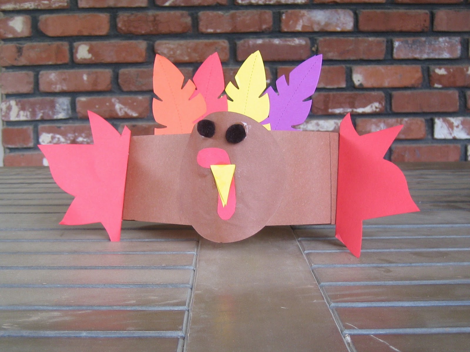 Teaching The Little People: The Turkey Hats