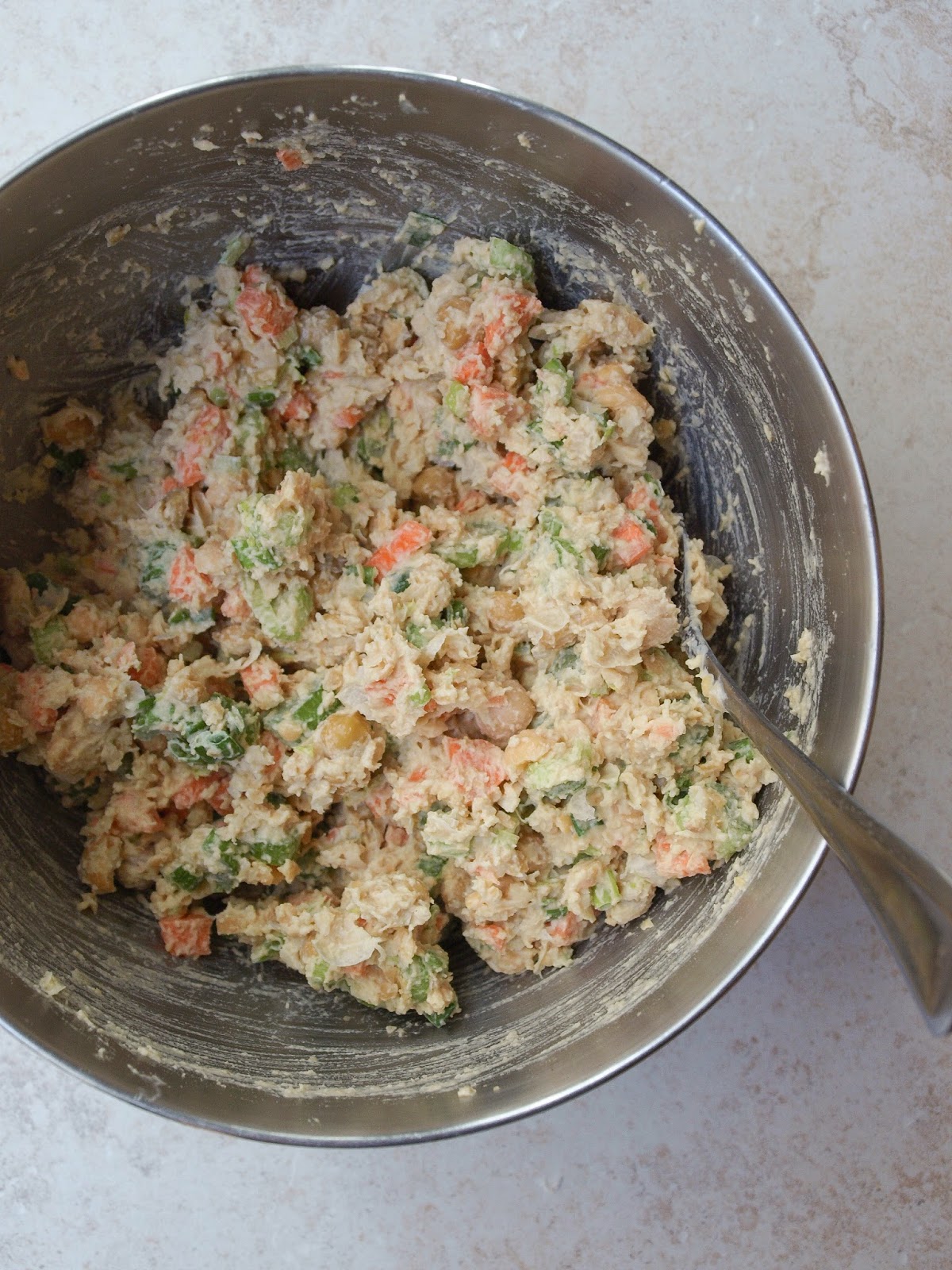 THE SIMPLE VEGANISTA MASHED CHICKPEA SALAD