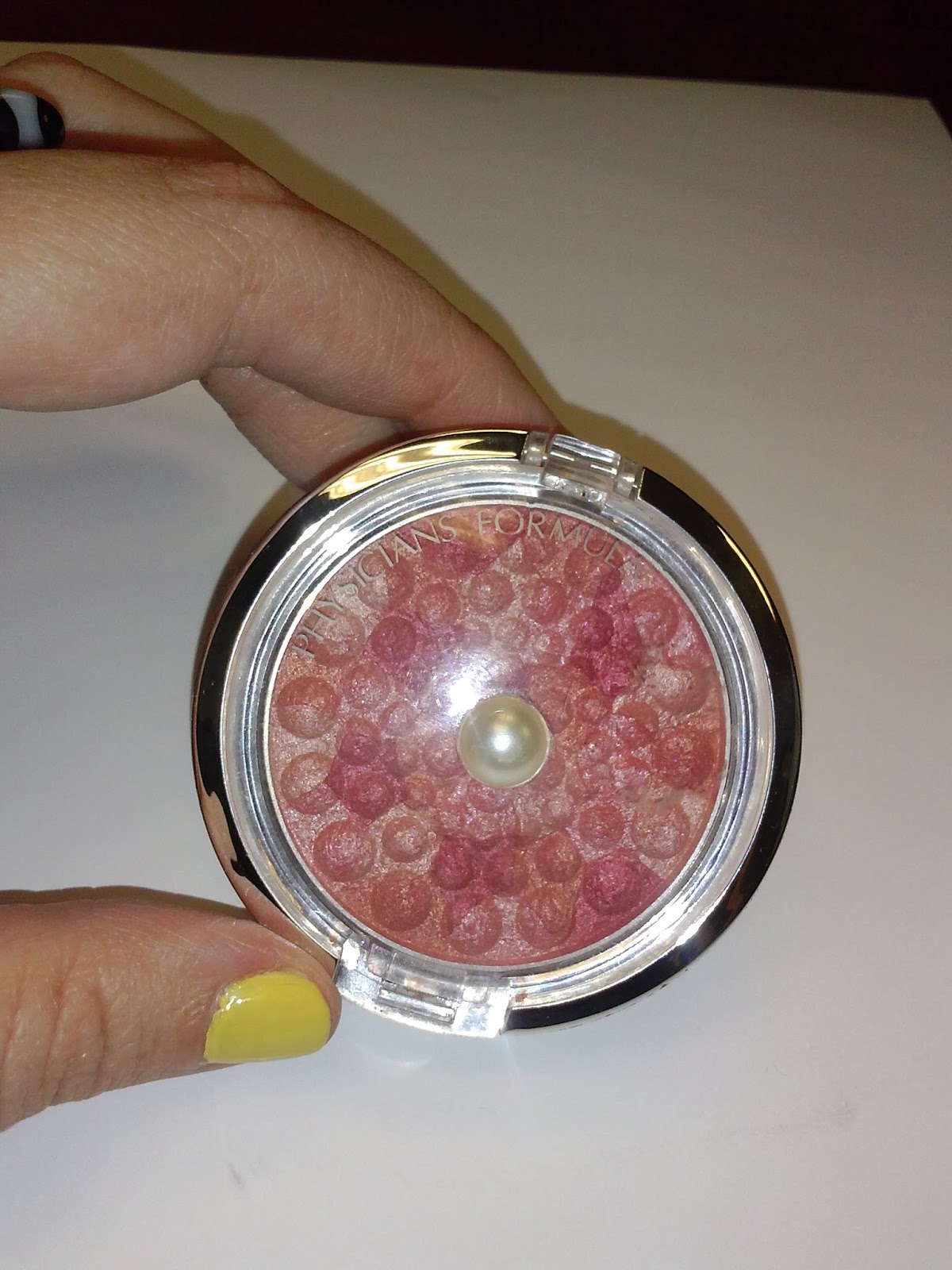 SIDEBRIGHT Physician's Formula Powder Palette Mineral Glow Pearls