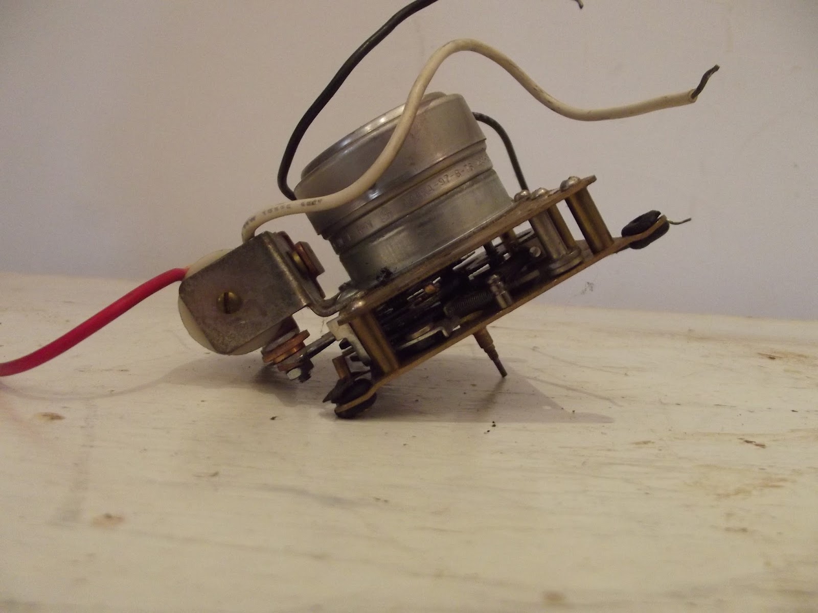 SYNCHRON MOTOR FOR Clockwork ELECTRIC GEAR CLOCK service repair parts industrial eBay