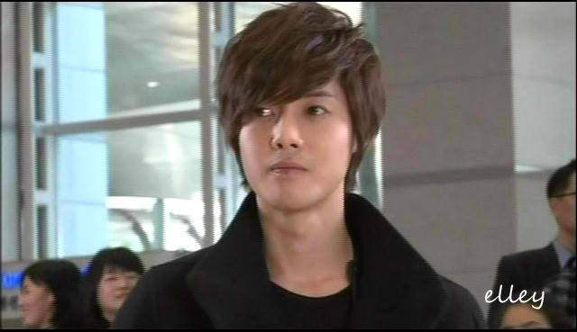 Henecia_INA: [Pic]Kim Hyun Joong Cuts at Dream High Making [+Link of Video]