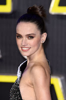 Daisy Ridley HQ photo