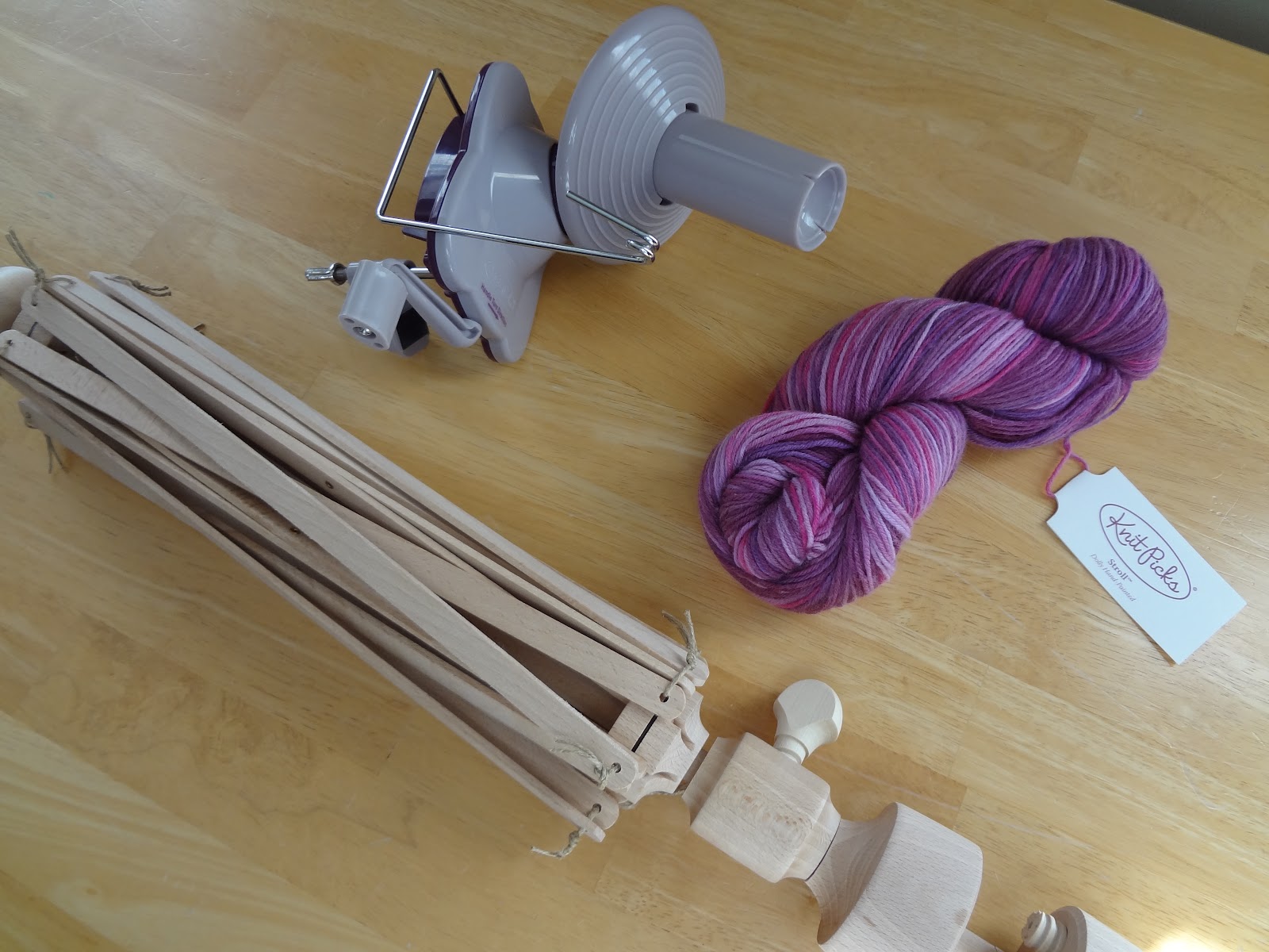 Fiber Flux Stitchy Tutorial How to Wind Yarn