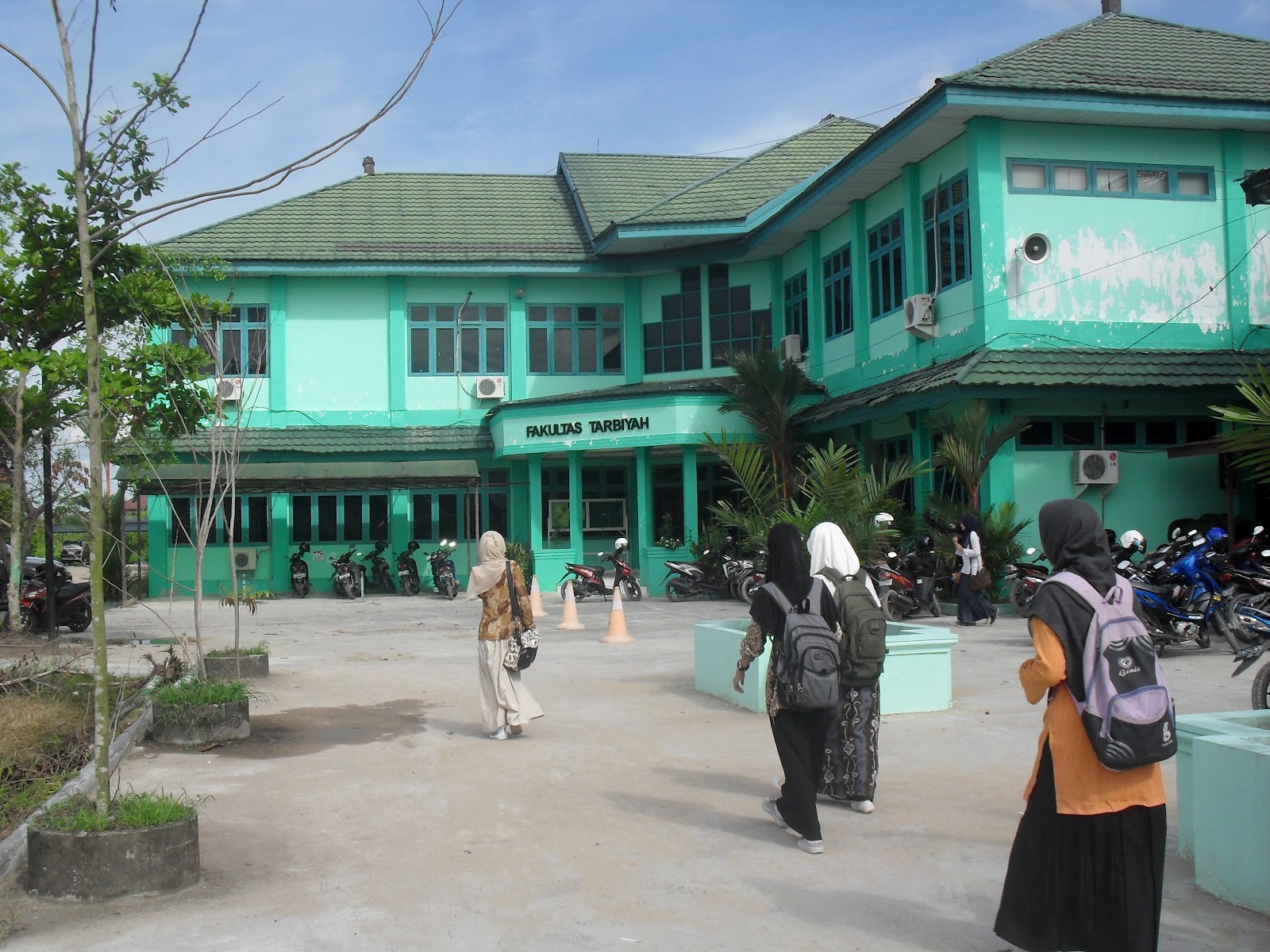 Qori Menulis Blog: [Foto] Kampus Tarbiyah IAIN Antasari Banjarmasin