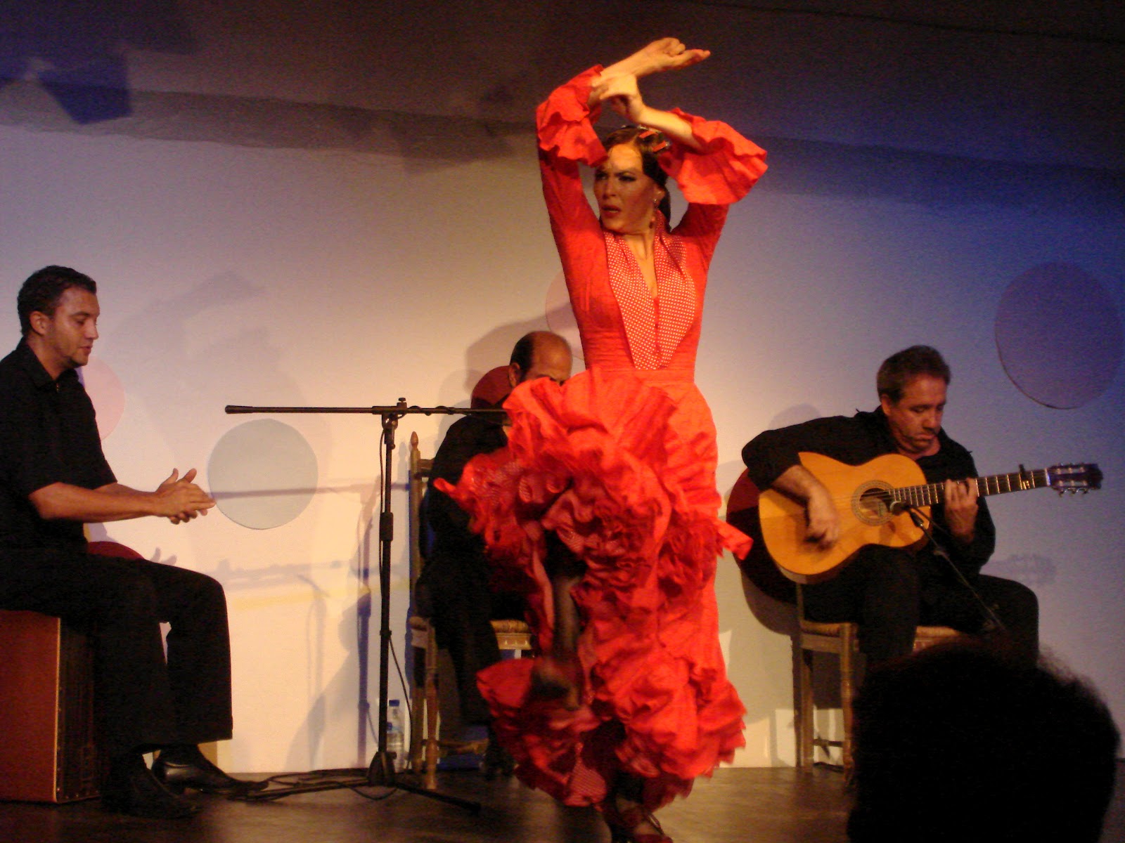 Falda flamenca Vega de baile flamenco de uso profesional y ensayo.