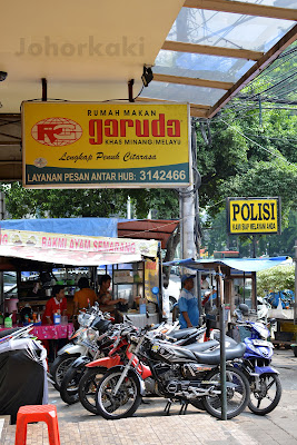 Nasi Padang at Restaurant Garuda in Jakarta, Indonesia Nasi-Padang-Garuda-Jakarta-Indonesia