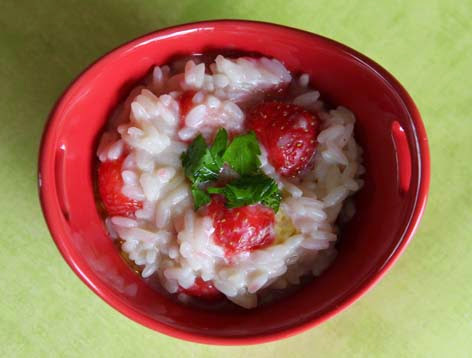 Un plat salé surprenant: le risotto aux fraises