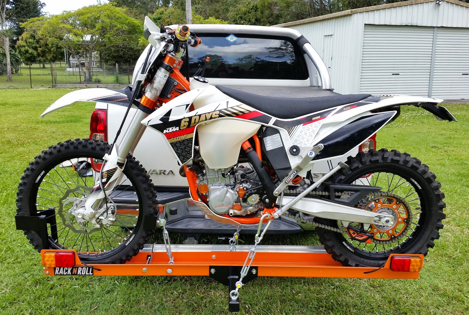 rack and roll motorcycle carrier