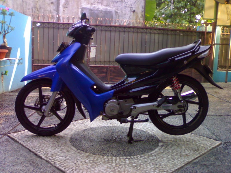 Modifikasi Motor Smash 2005 kumpulan foto hasil modifikasi motor smash terbaru otomotiva Modifikasi Motor Smash 2005 kumpulan foto hasil modifikasi motor smash terbaru otomotiva
